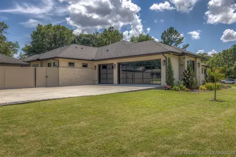 Exterior - 3190 E 33rd St, Tulsa, OK 74105 photo 19 of 24