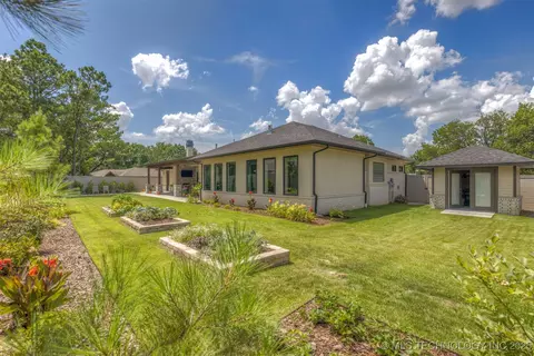 Exterior - 3190 E 33rd St, Tulsa, OK 74105 photo 5 of 24