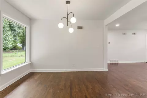 19 E 44th St, Tulsa, OK 74105 photo 16