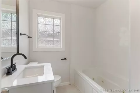 19 E 44th St, Tulsa, OK 74105 photo 5