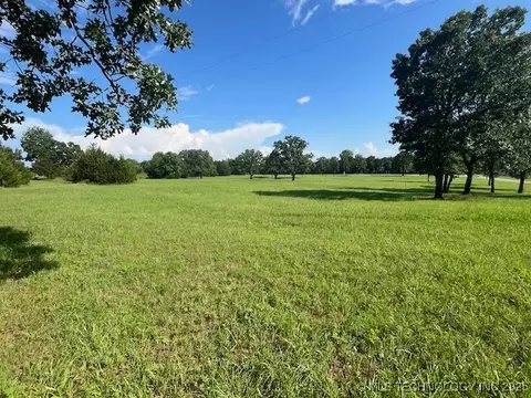826 Sunset Rd, Ada, OK 74820 photo 4