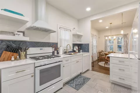 3210 E 3rd St, Tulsa, OK 74104 photo 28