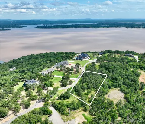 501 Stone Ridge Rd, Eufaula, OK 74432
