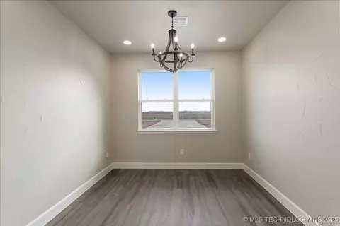 320 Sunset Way, Mead, OK 73449 photo 15