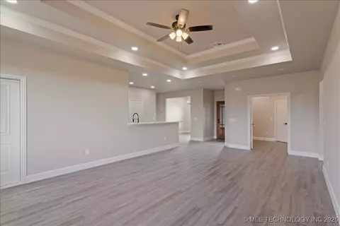 320 Sunset Way, Mead, OK 73449 photo 11