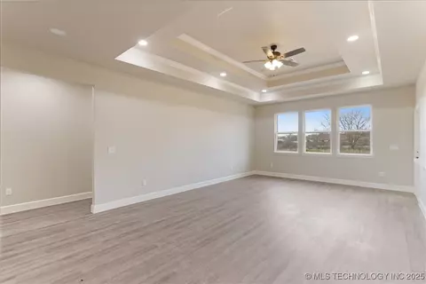 320 Sunset Way, Mead, OK 73449 photo 9