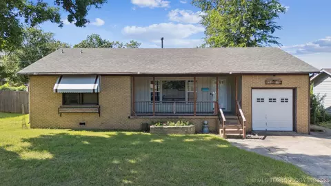 3738 E 4th St, Tulsa, OK 74112 photo 1