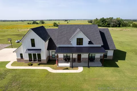2497 Miller, Caddo, OK 74729