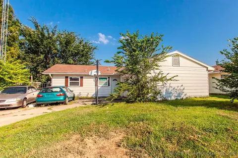 436 Highland Dr, Bartlesville, OK 74003