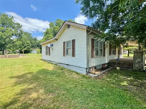 214 E 9th, Cushing, OK 74023 photo 33