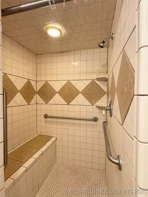 214 E 9th, Cushing, OK 74023 photo 20