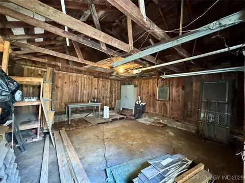 214 E 9th, Cushing, OK 74023 photo 37