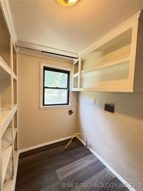 214 E 9th, Cushing, OK 74023 photo 28