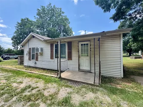 214 E 9th, Cushing, OK 74023 photo 30