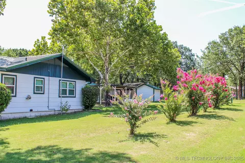 Exterior - 116307 S 4209 Rd, Eufaula, OK 74432 photo 4 of 12