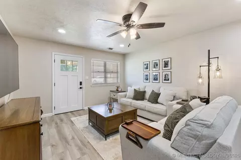 1408 E Nancy St, Ada, OK 74820 photo 6