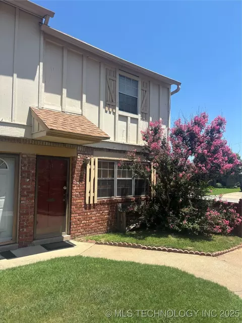 6140 S Madison Place A, Tulsa, OK 74136