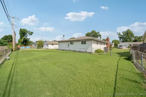 6752 E 28th St, Tulsa, OK 74129 photo 17