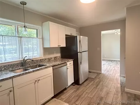 1790 E 60th St, Tulsa, OK 74105 photo 8