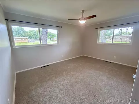 1790 E 60th St, Tulsa, OK 74105 photo 13
