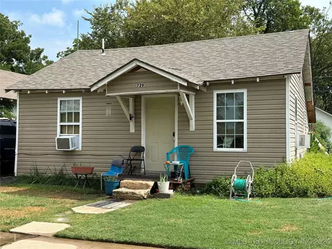 729 W 13th, Ada, OK 74820