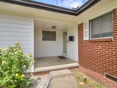 7453 E 30th St, Tulsa, OK 74129 photo 5