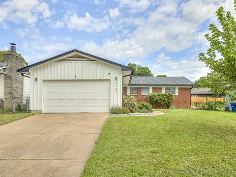 7453 E 30th St, Tulsa, OK 74129 photo 2