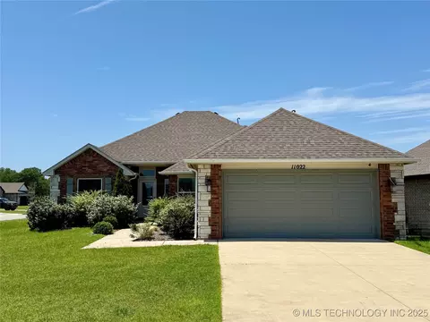 11022 S 276th East Ave, Coweta, OK 74429