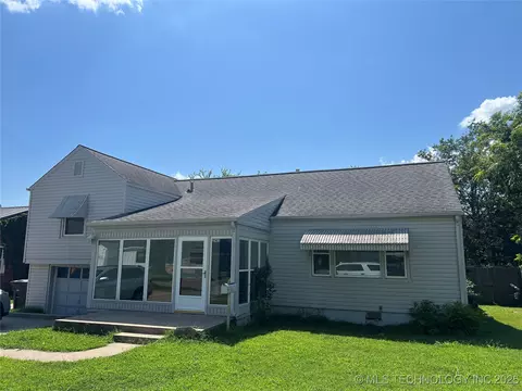 2145 S Dewey Ave, Bartlesville, OK 74003