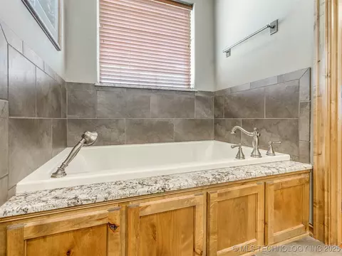 180 Channel Rd, Eufaula, OK 74432 photo 30