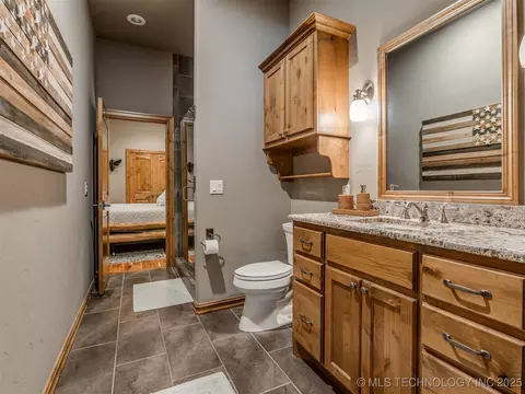 180 Channel Rd, Eufaula, OK 74432 photo 35
