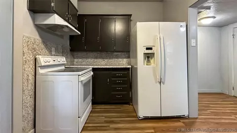 Kitchen - 700 Lincoln, Ryan, OK 73565 photo 1 of 2