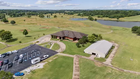 10301 S 600 Rd, Miami, OK 74354