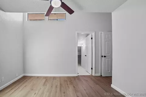 9203 E 59th St, Tulsa, OK 74145 photo 32