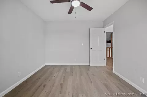 9203 E 59th St, Tulsa, OK 74145 photo 26