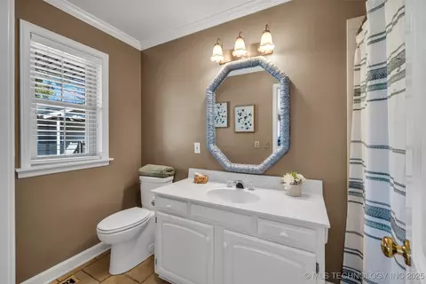 2835 E 47th St, Tulsa, OK 74105 photo 54