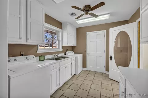2835 E 47th St, Tulsa, OK 74105 photo 30