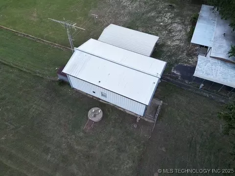 View/Area - 1 E Lakeview Dr, Checotah, OK 74426 photo 5 of 23