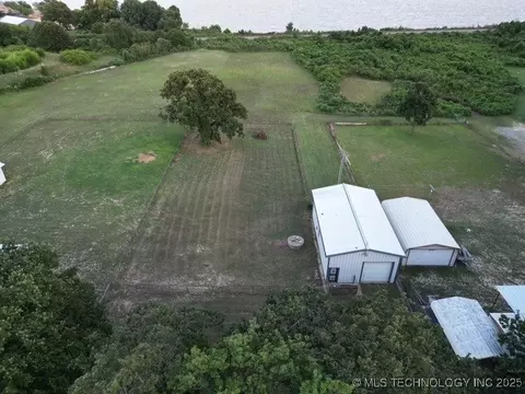 View/Area - 1 E Lakeview Dr, Checotah, OK 74426 photo 18 of 23