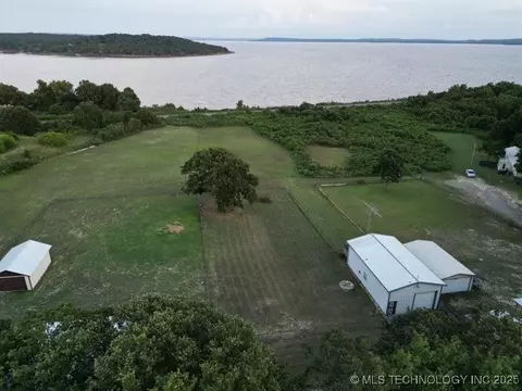 View/Area - 1 E Lakeview Dr, Checotah, OK 74426 photo 20 of 23