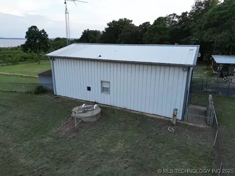 View/Area - 1 E Lakeview Dr, Checotah, OK 74426 photo 23 of 23