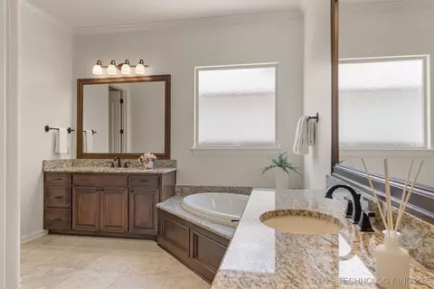5906 E 110th Pl, Tulsa, OK 74137 photo 35