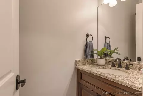 5906 E 110th Pl, Tulsa, OK 74137 photo 38