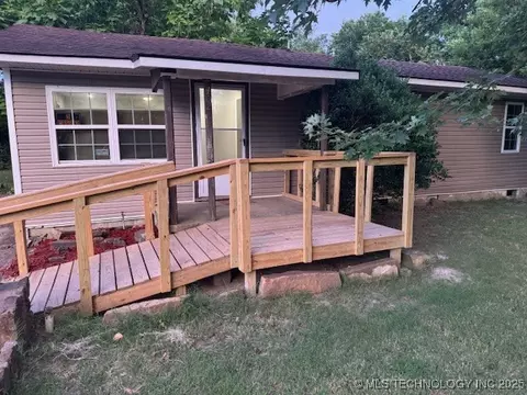 402 S Ash, Sallisaw, OK 74955