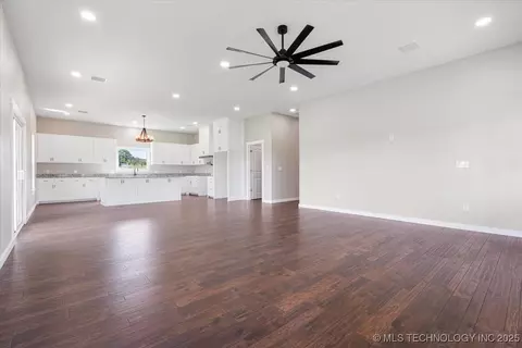 22372 North Rd, Summers, AR 72769 photo 6