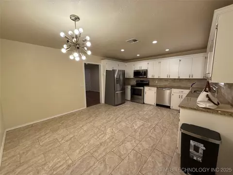 116 SW 5 Th St, Checotah, OK 74426 photo 14