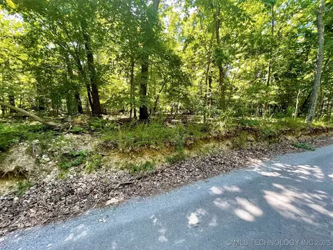Alder Way, Tahlequah, OK 74464