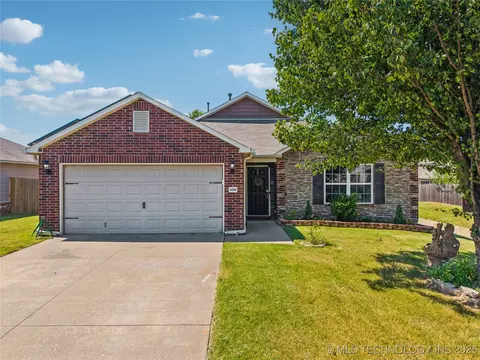 14724 S Glenn St, Glenpool, OK 74033