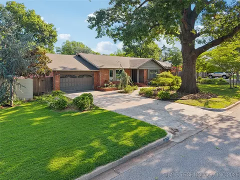 4035 E 45th St, Tulsa, OK 74135 photo 4