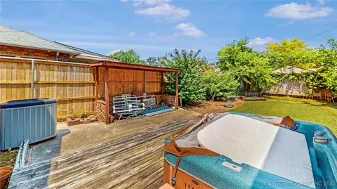 1243 E 32nd St, Tulsa, OK 74105 photo 19